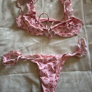 Frankie’s Bikinis Set